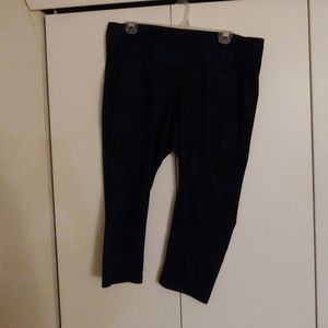 Old navy active capris